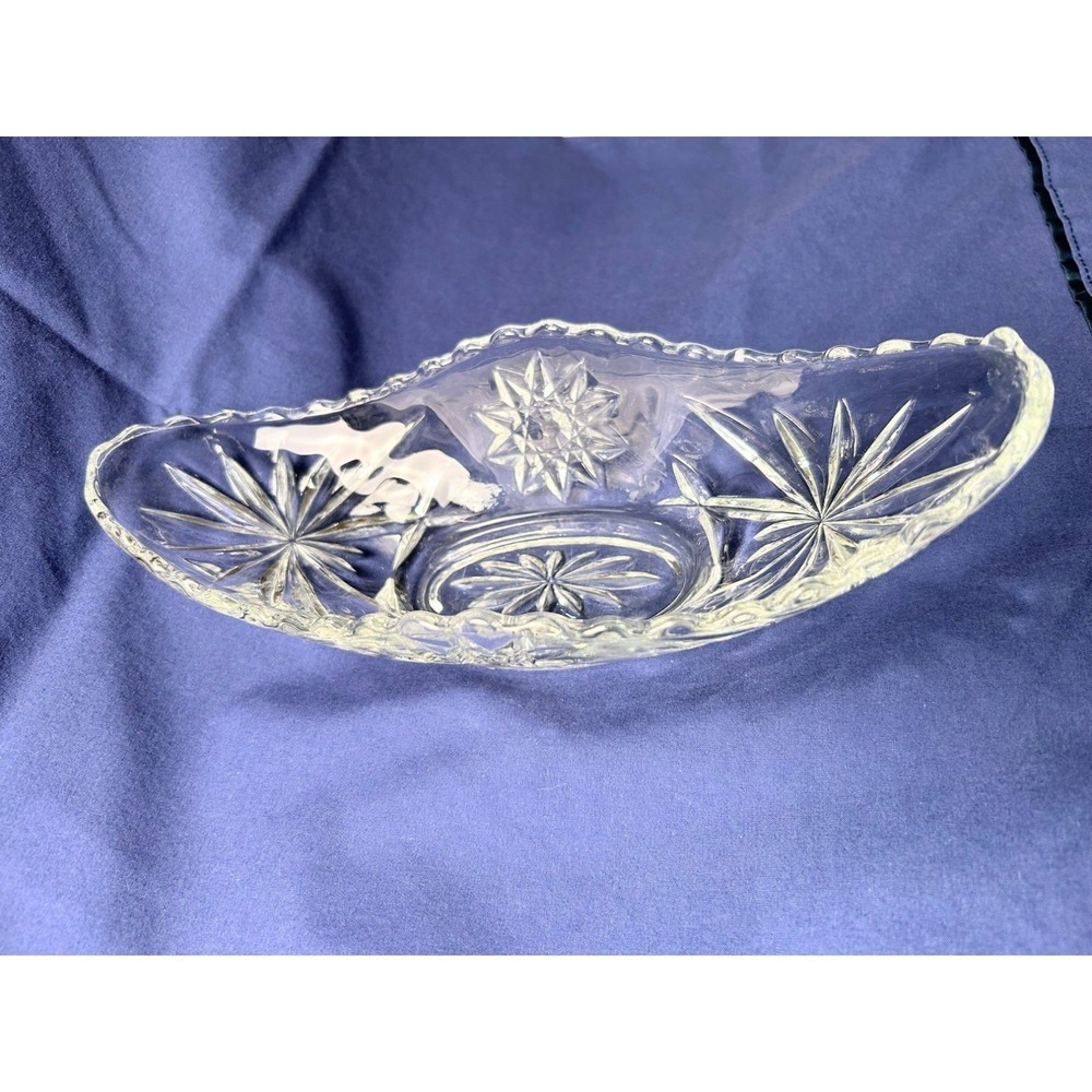 Vintage Crystal Cut Glass Starburst Design Decorative Bowl 9.5"x4" Center Piece